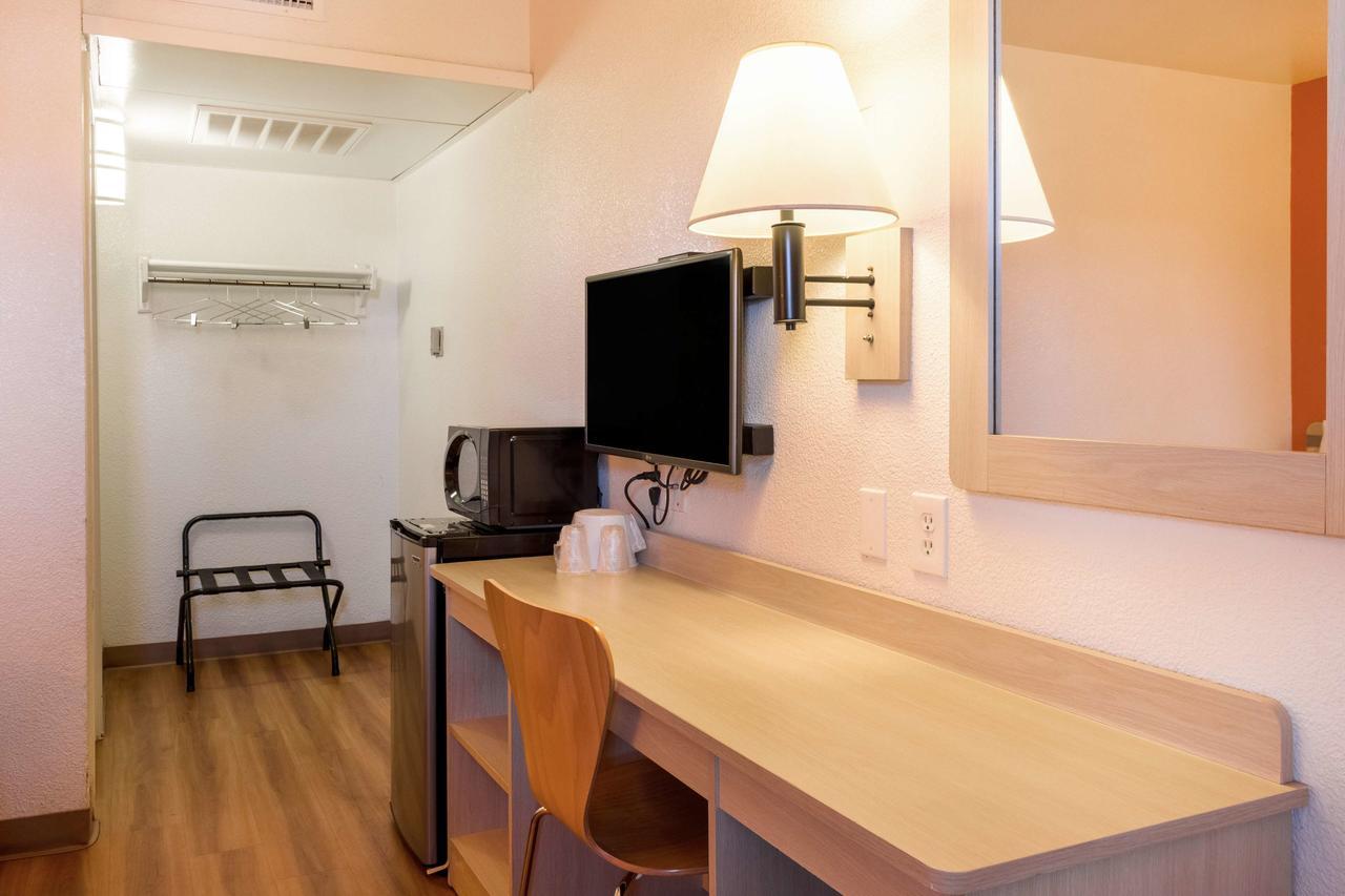 Motel 6-Mojave, Ca Екстер'єр фото
