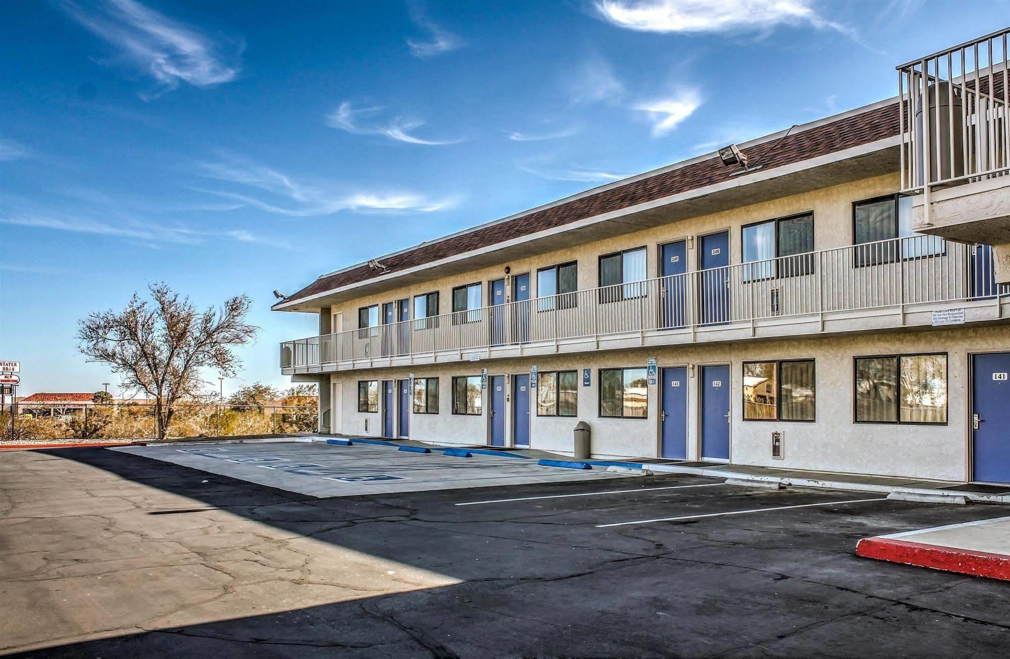 Motel 6-Mojave, Ca Екстер'єр фото