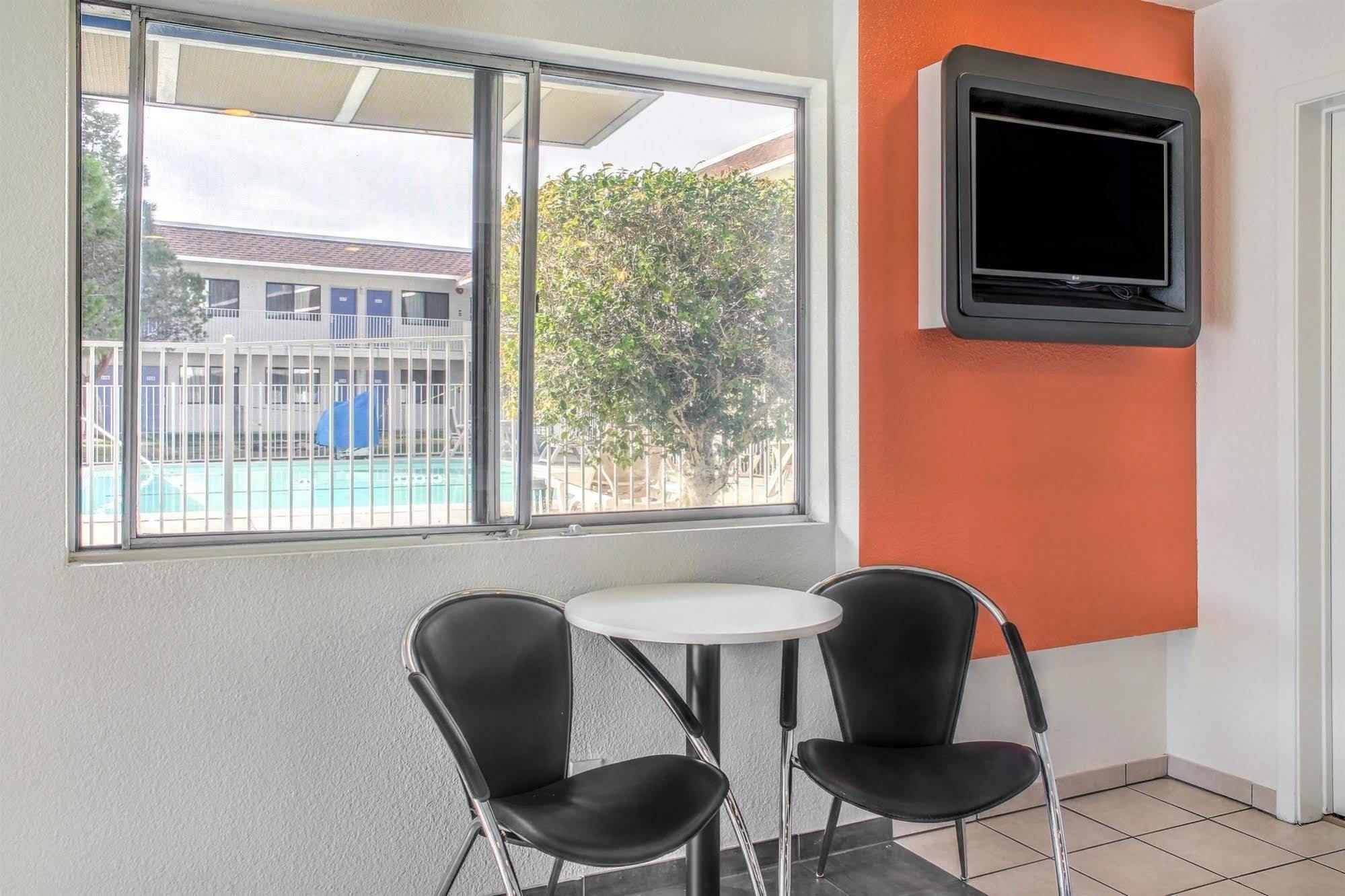 Motel 6-Mojave, Ca Екстер'єр фото