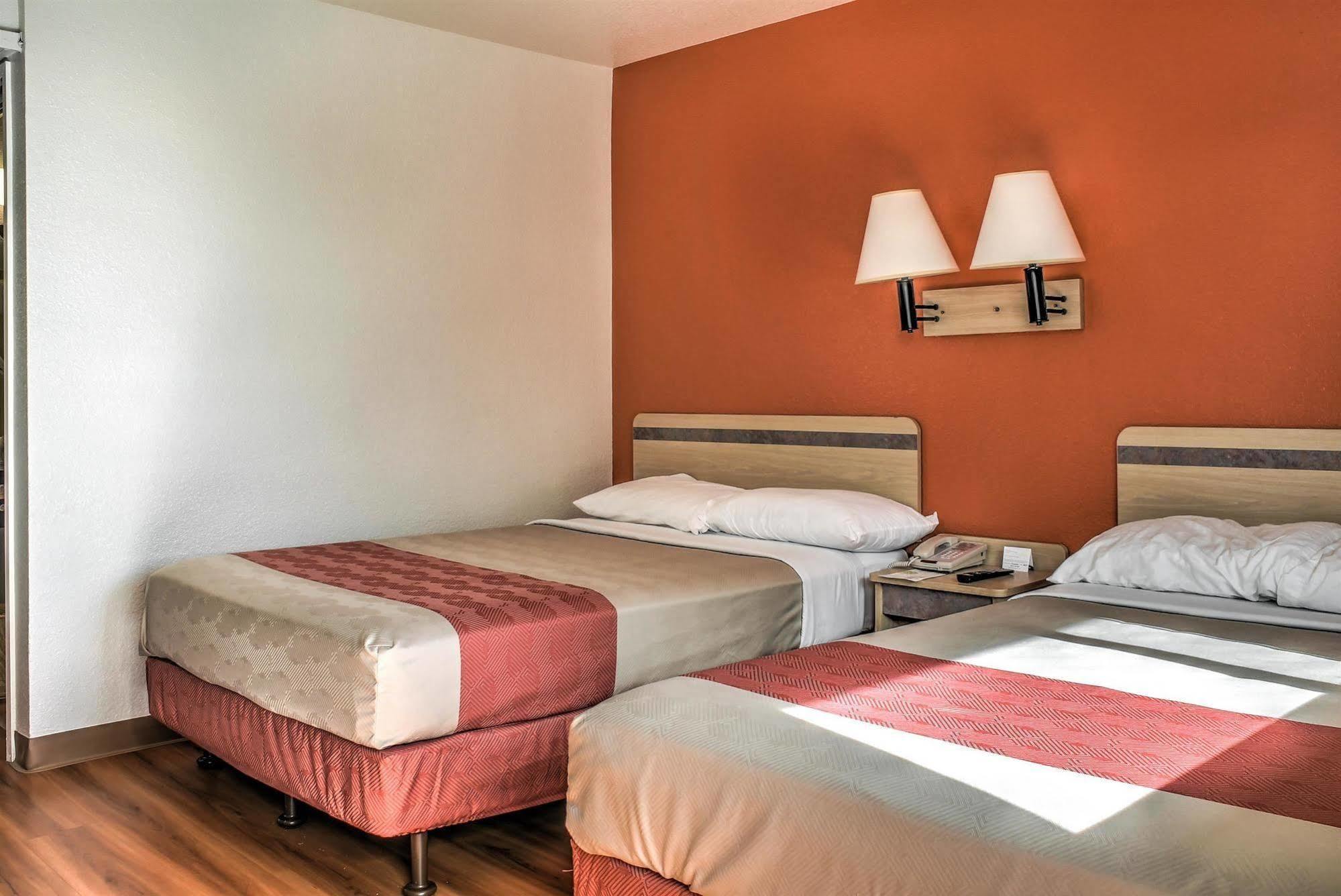 Motel 6-Mojave, Ca Екстер'єр фото
