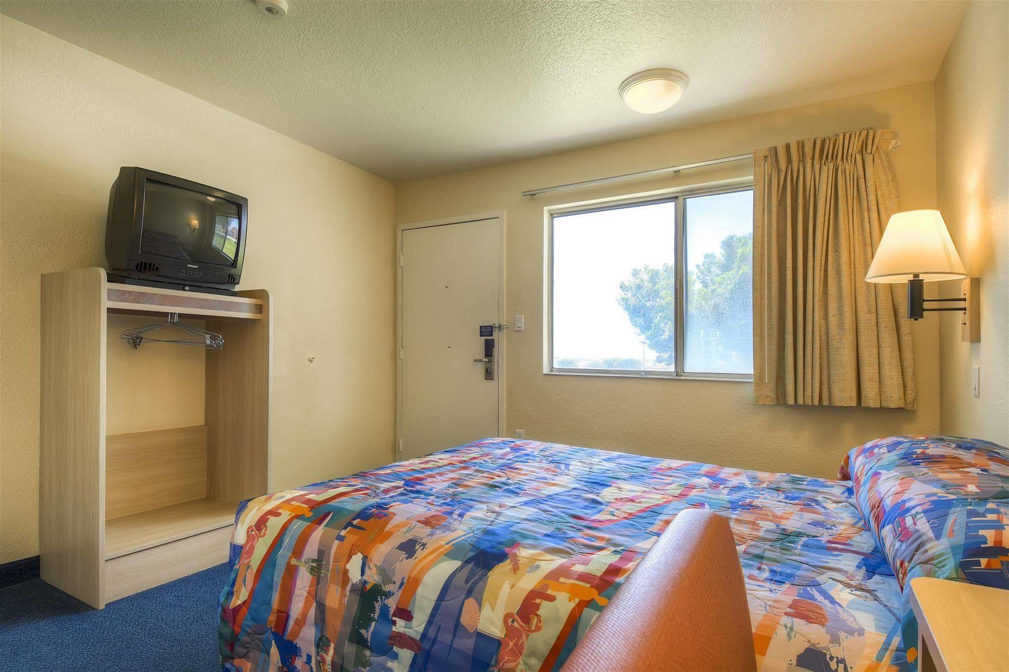 Motel 6-Mojave, Ca Екстер'єр фото
