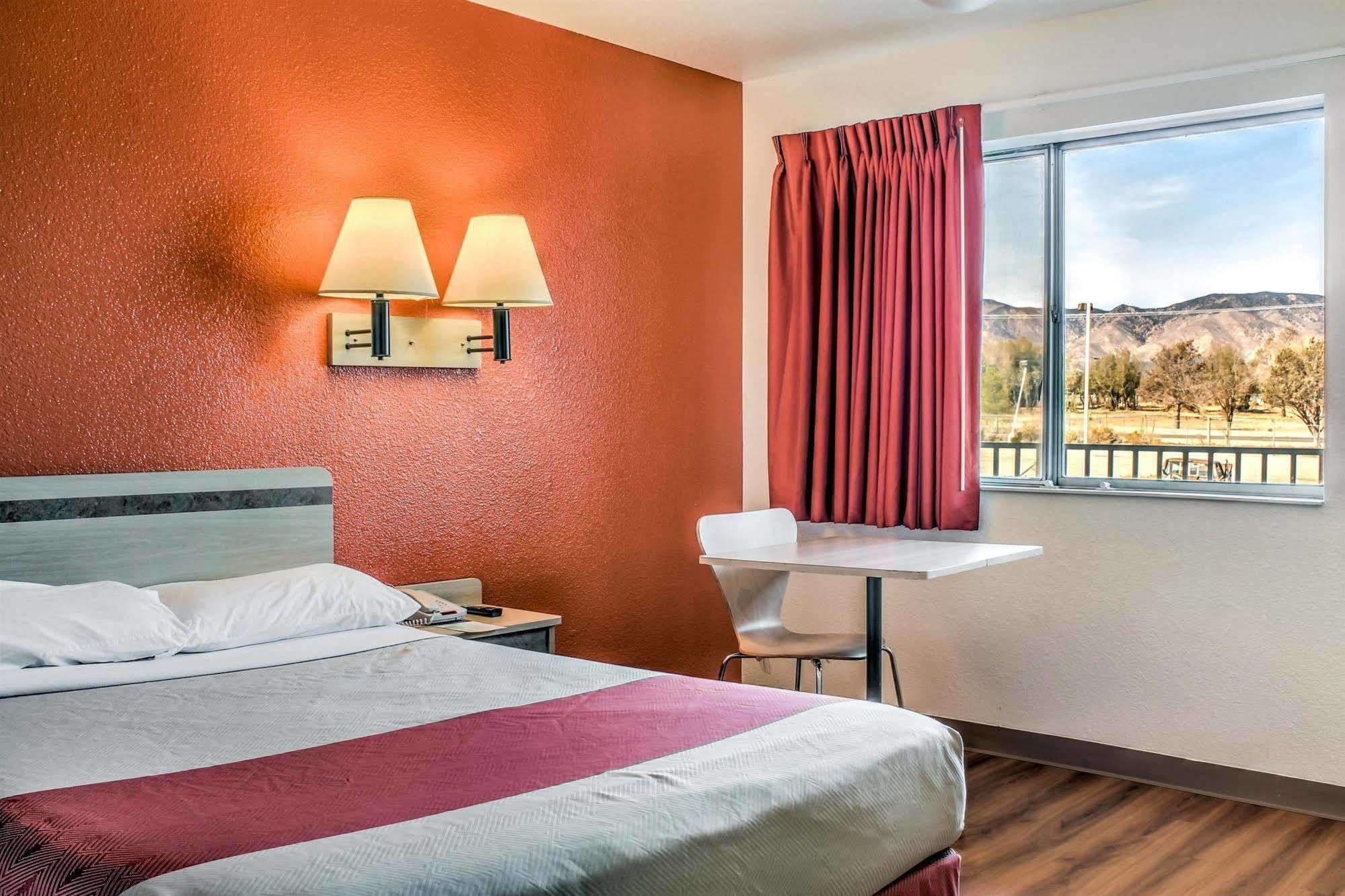 Motel 6-Mojave, Ca Екстер'єр фото