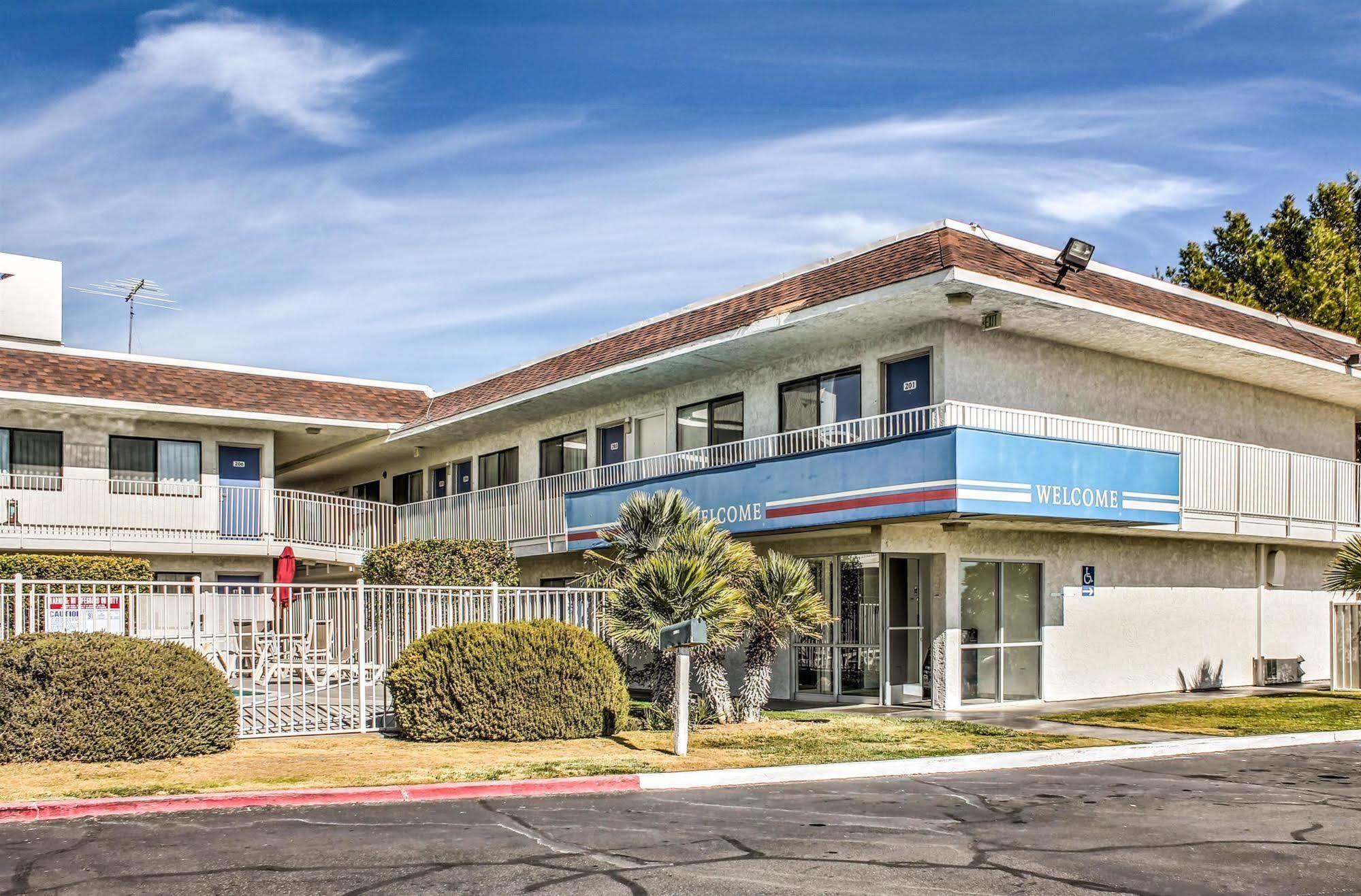 Motel 6-Mojave, Ca Екстер'єр фото